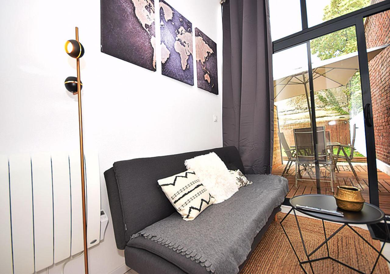 Hyper Centre Valenciennes - Wifi - Terrasse - Tramway - Lerelaisdodile2 Apartment Exterior photo